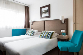 Отель Hotel Lille Europe  Лилль